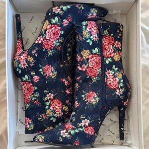 Floral Lace-Up Heeled Boots